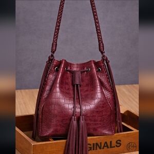 WRANGLER NWT Croc Embossed Elegant Burgundy Whipstitch Hobo Bucket Bag Western